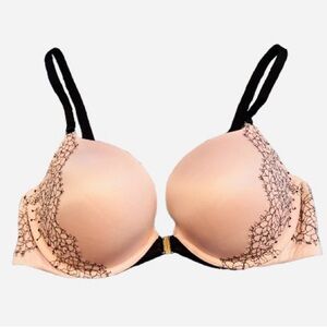 Victoria's Secret very sexy push up pigeonnant Lace Push-Up Bra